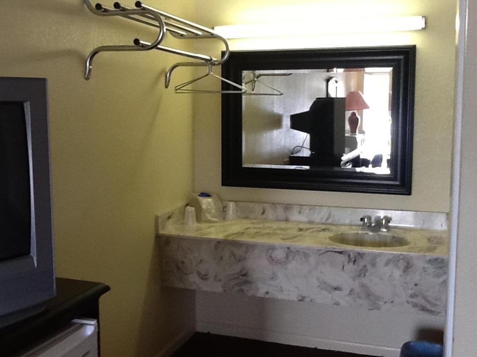 Relax Inn - Lakeland Bilik gambar
